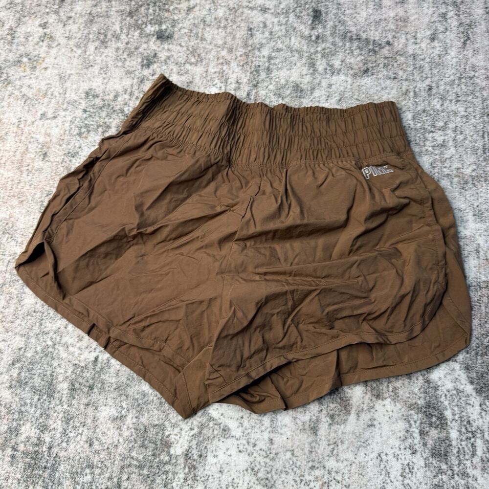 PINK Women Activewear Shorts XS Brown Sweat ACTIVE Gym 2.5” Inseam Travel
